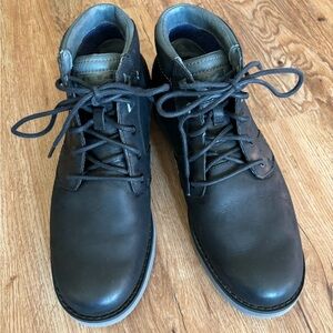 Men's Black Leather Boots by Teva